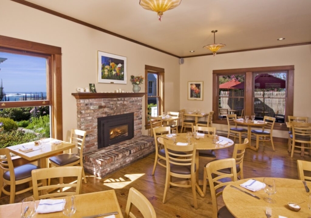 Trillium Cafe, Mendocino, Dining Room in Daylight